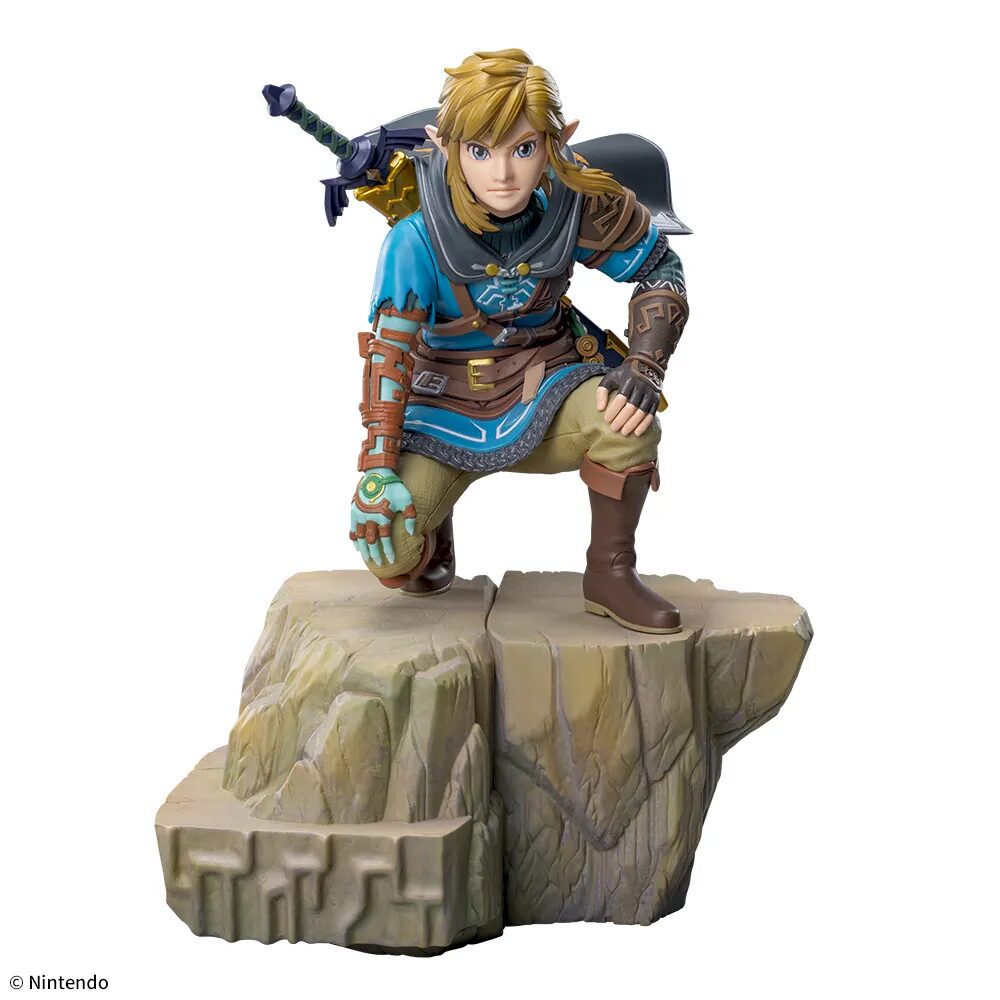 zelda-tears-of-the-kingdom-for-nintendo-switch-figurizm-link-announce17